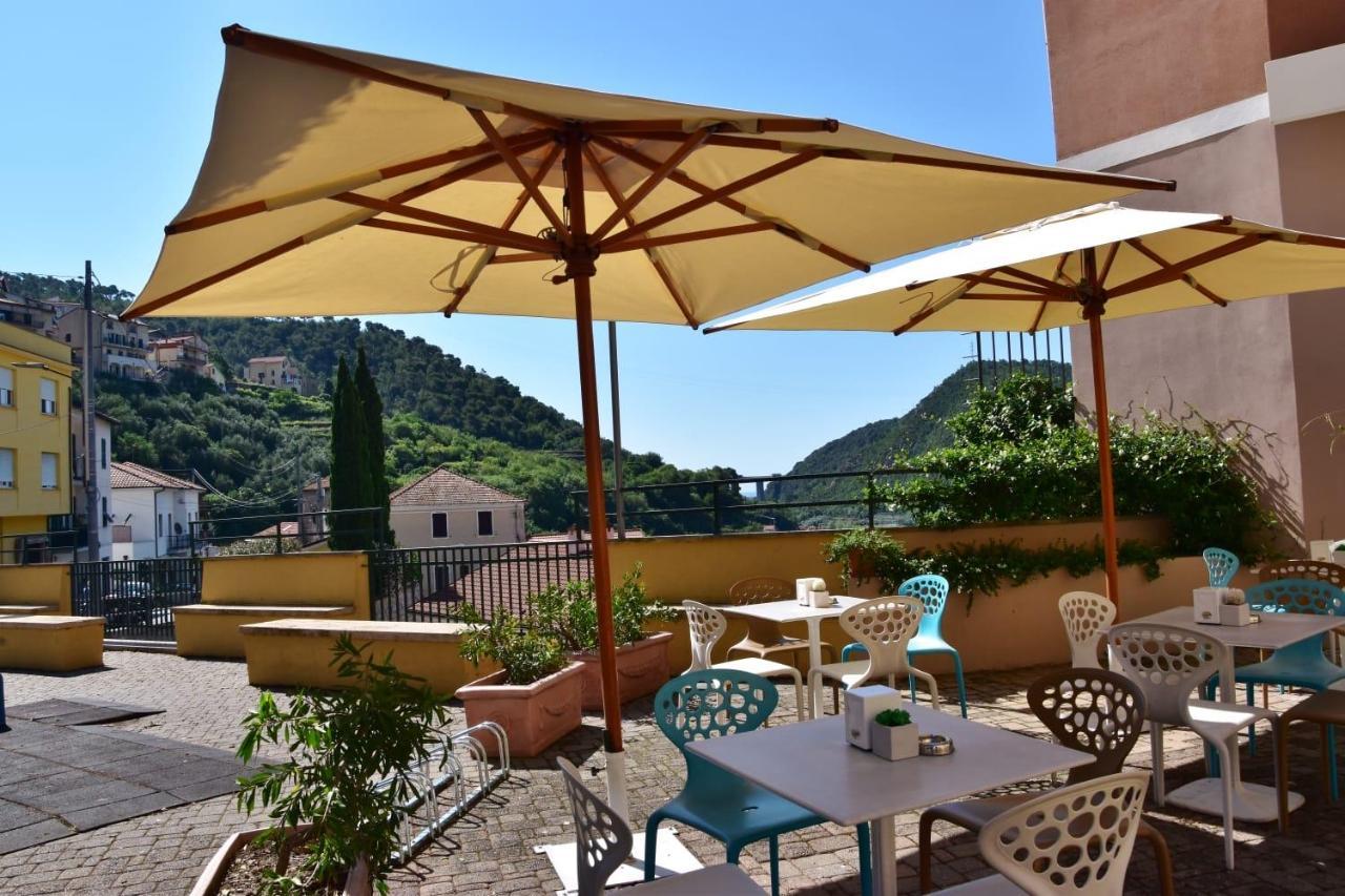 Albergo Franzone Tovo San Giacomo Buitenkant foto