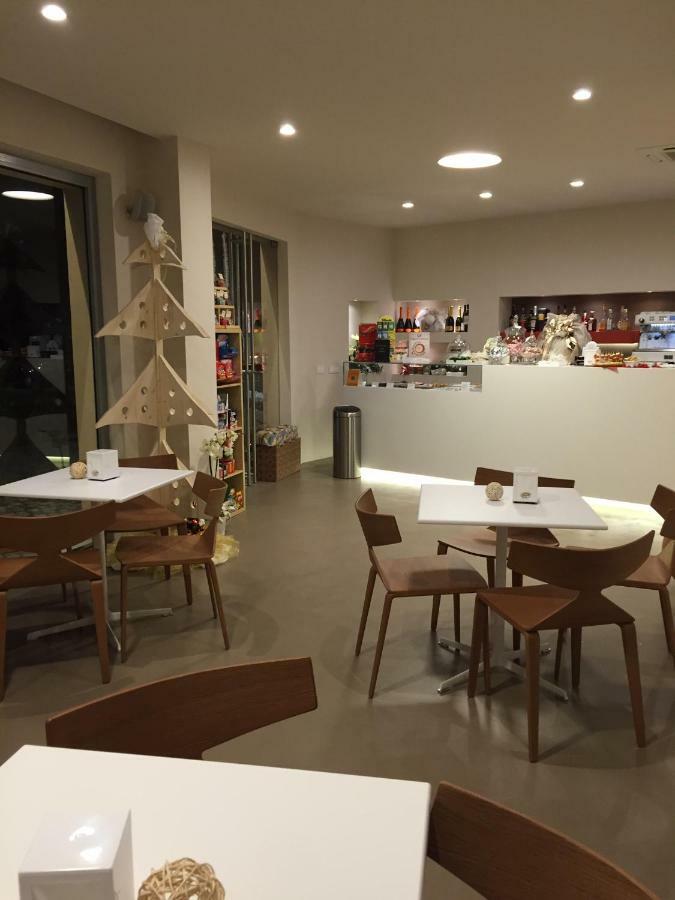 Albergo Franzone Tovo San Giacomo Buitenkant foto